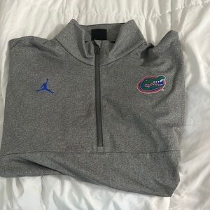 Florida gators 🐊 pullover. Small stain on inner collar (see picture)